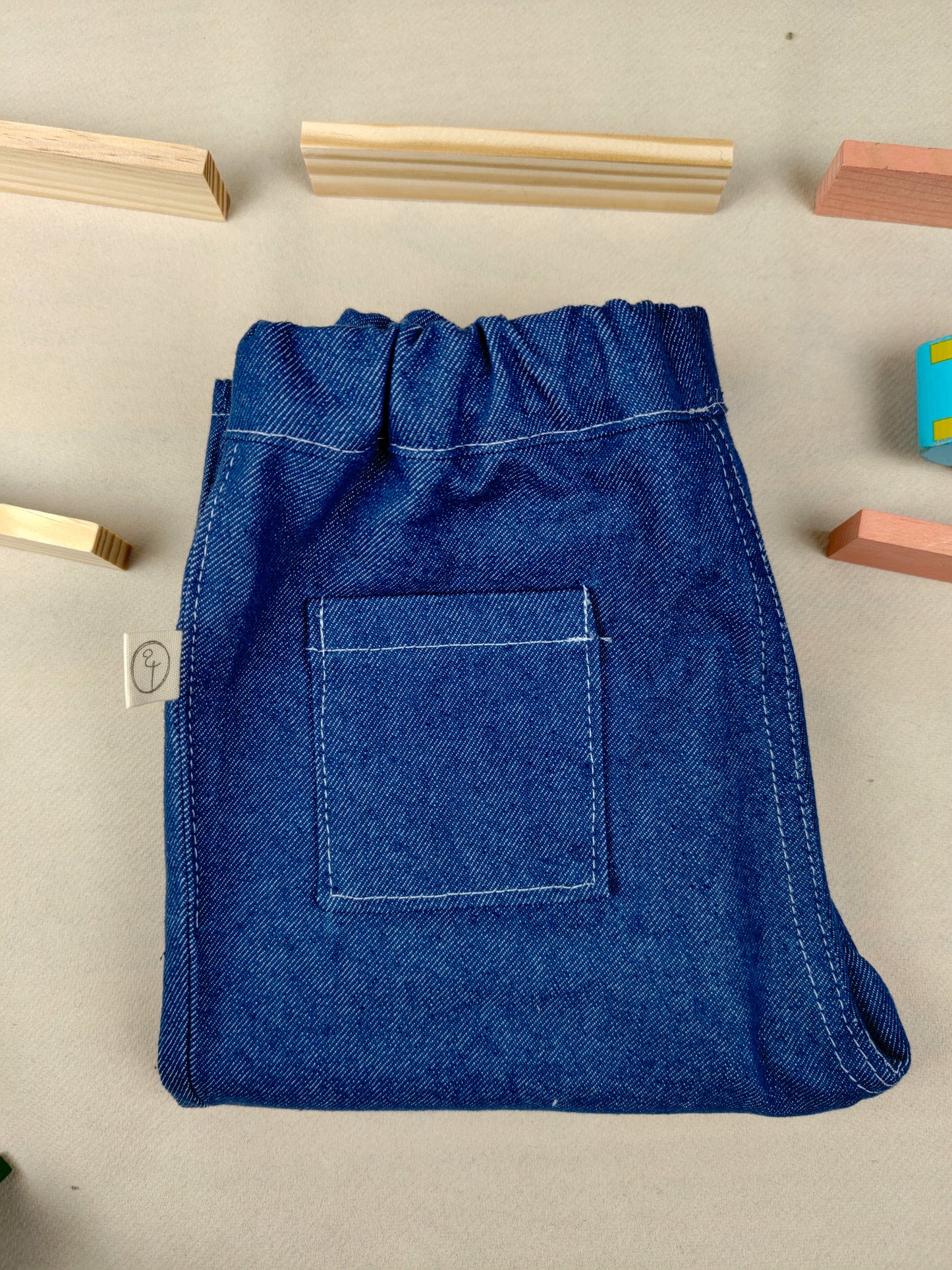 4 - Ensemble - Chemise Polisson et Pantalon Bolide